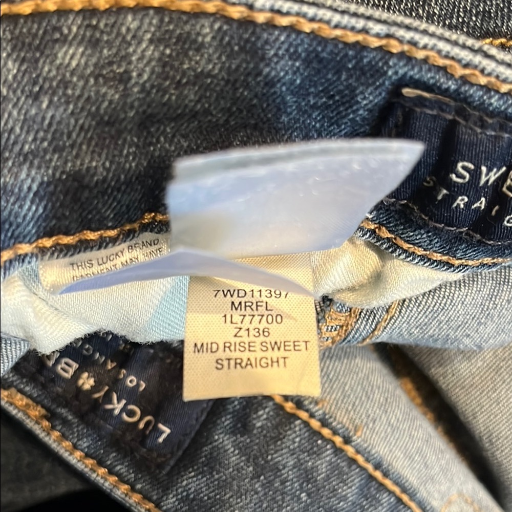 Lucky Brand Blue Denim Jeans - Picture 7 of 7